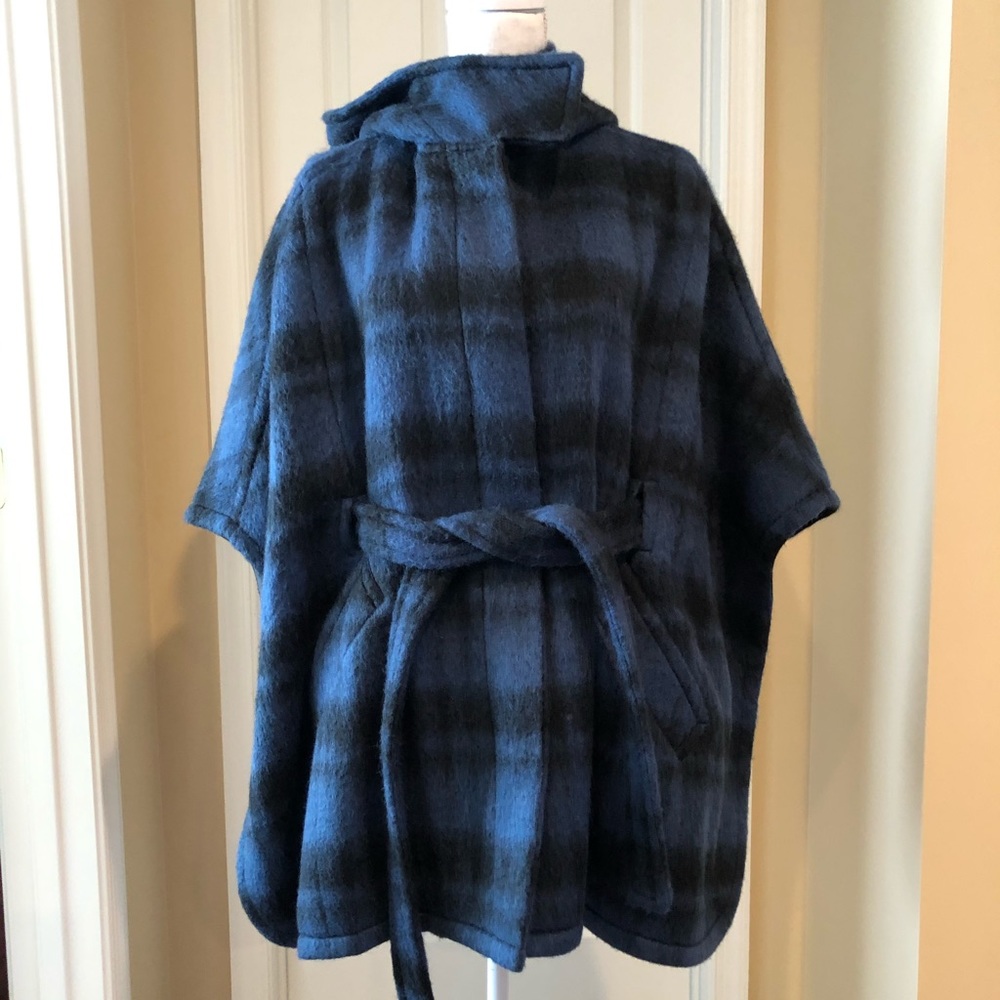 **SOLD**Like new Coach NY Coat